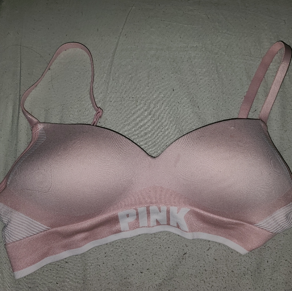 Victoria Secret VS PINK bra